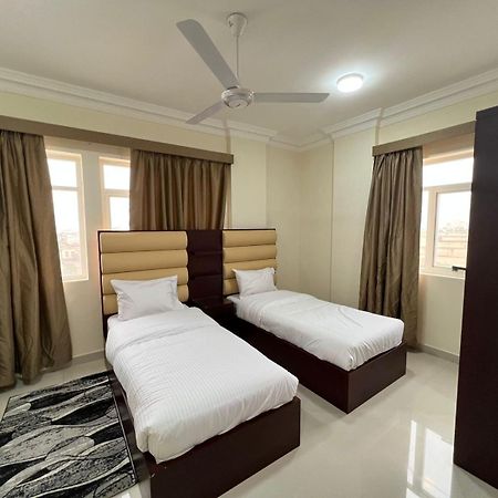 Apartamento Red 10 - Razat Alard 2 Salalah Exterior foto
