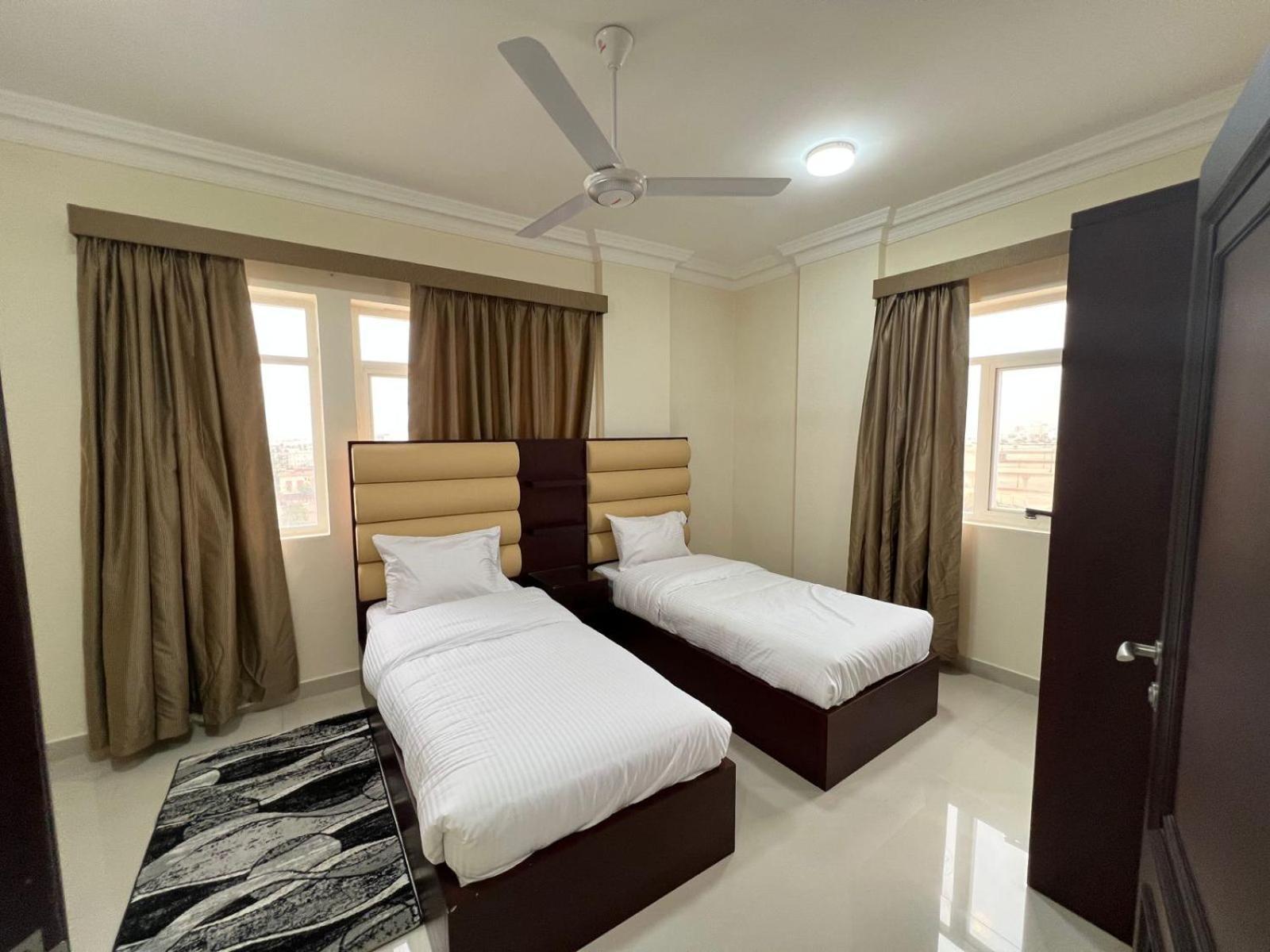 Apartamento Red 10 - Razat Alard 2 Salalah Exterior foto