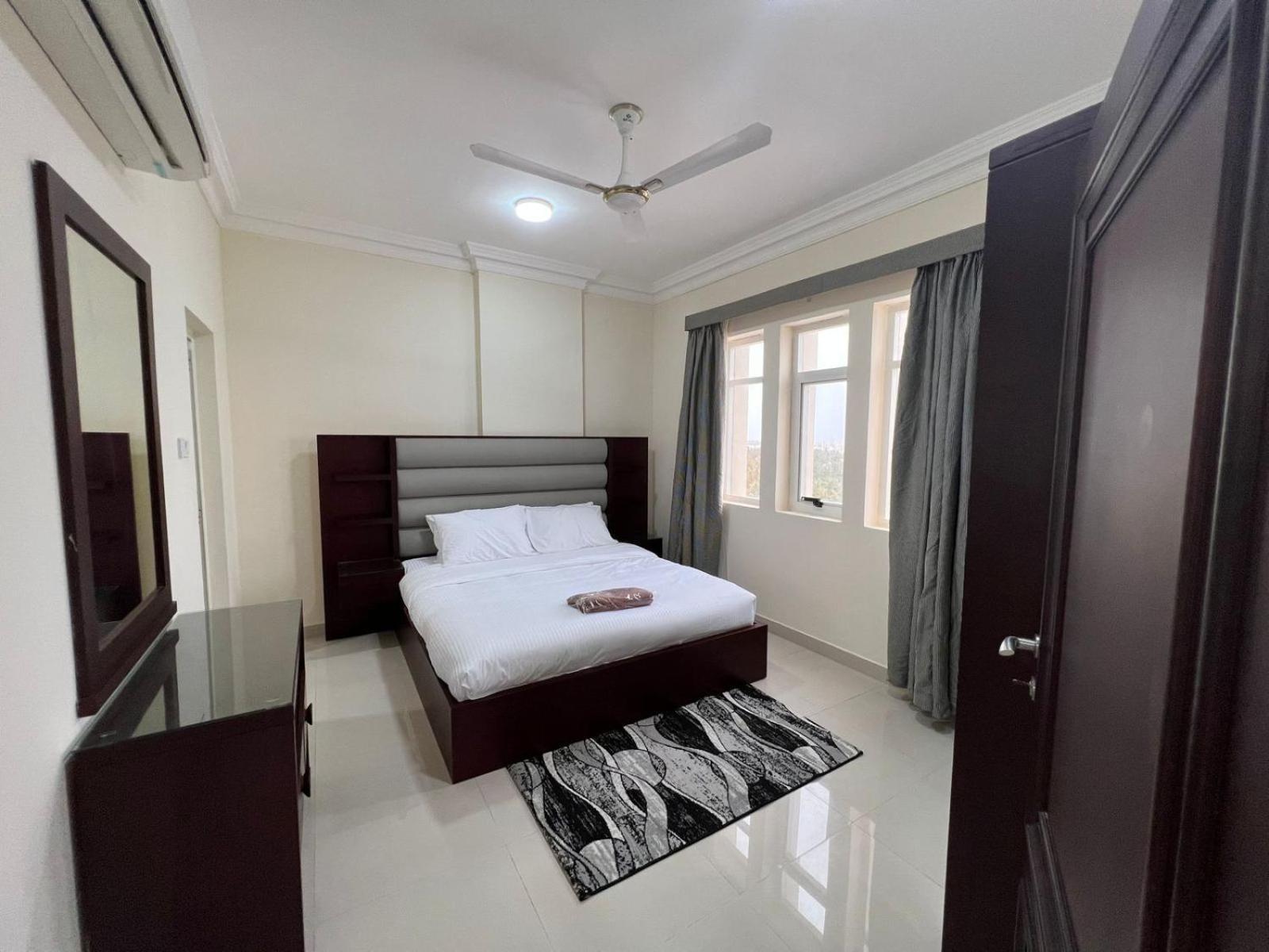 Apartamento Red 10 - Razat Alard 2 Salalah Exterior foto